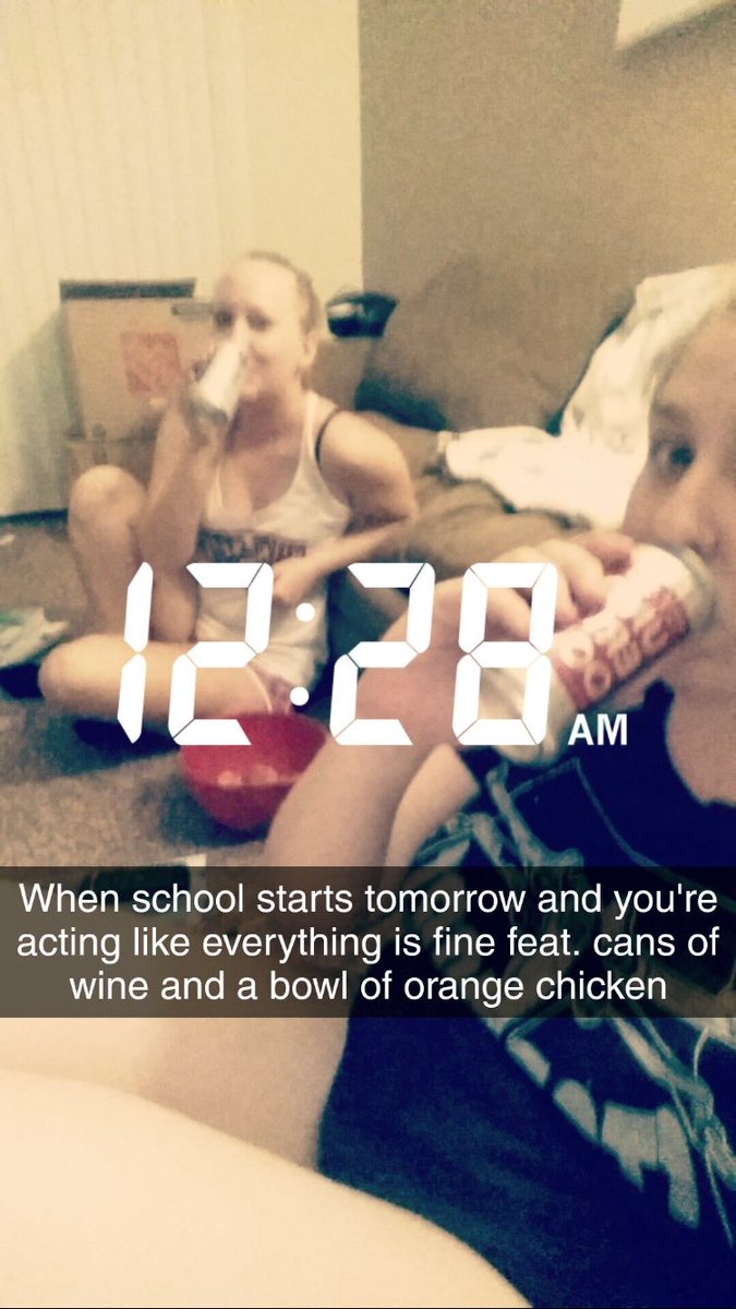 KatieKinsFasho's tweet photo. #chicoproblems https://t.co/tizaRVylYV