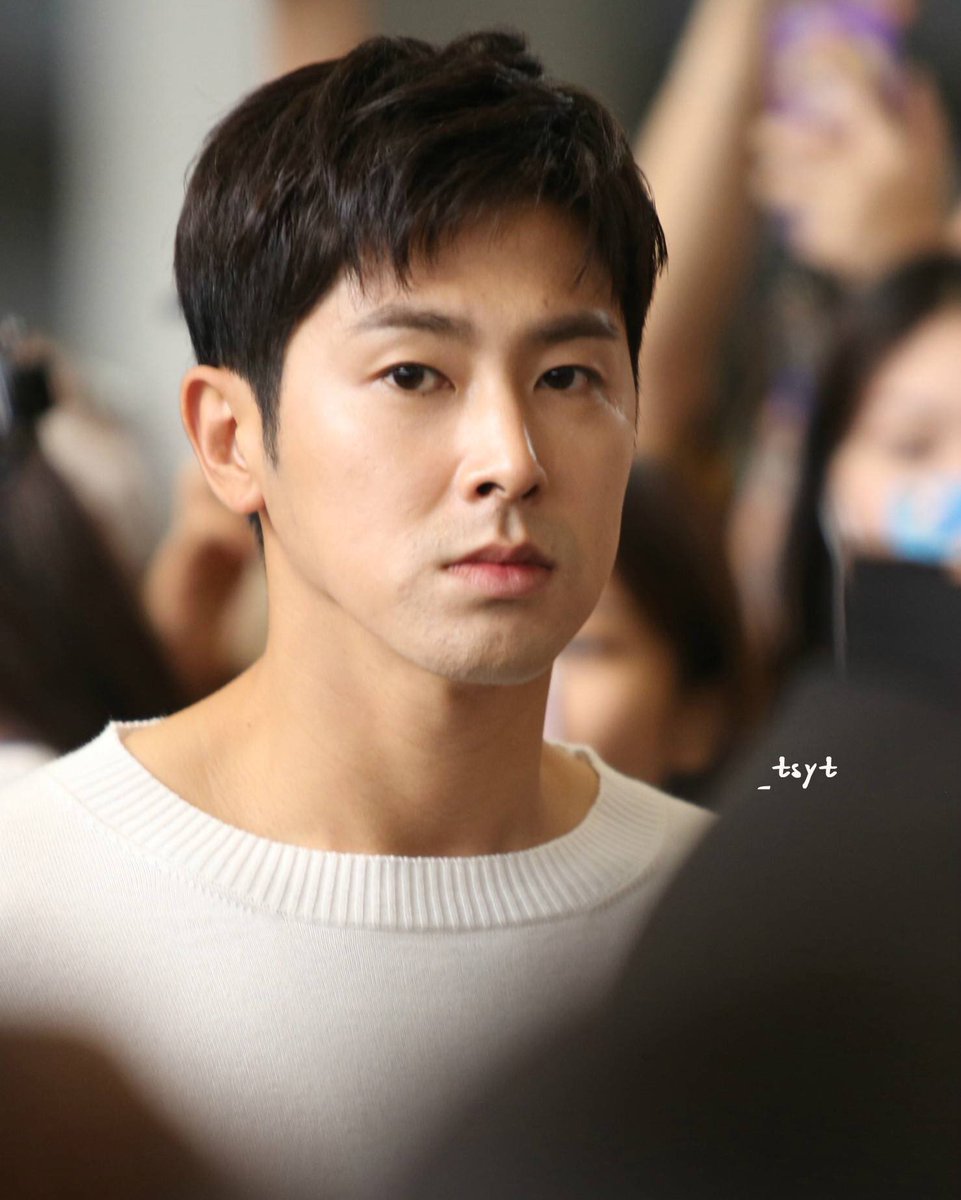 tsyt0818's tweet photo. 170821#정윤호 #유노윤호 https://t.co/iwzQedY96T