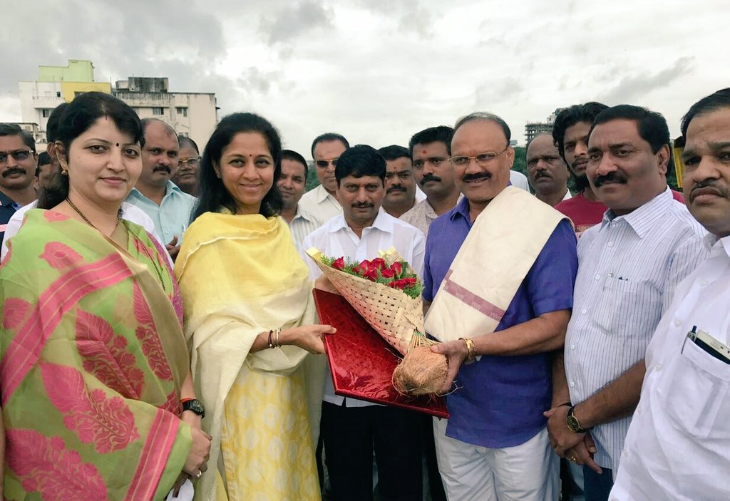 Supriya Sule tweet media
