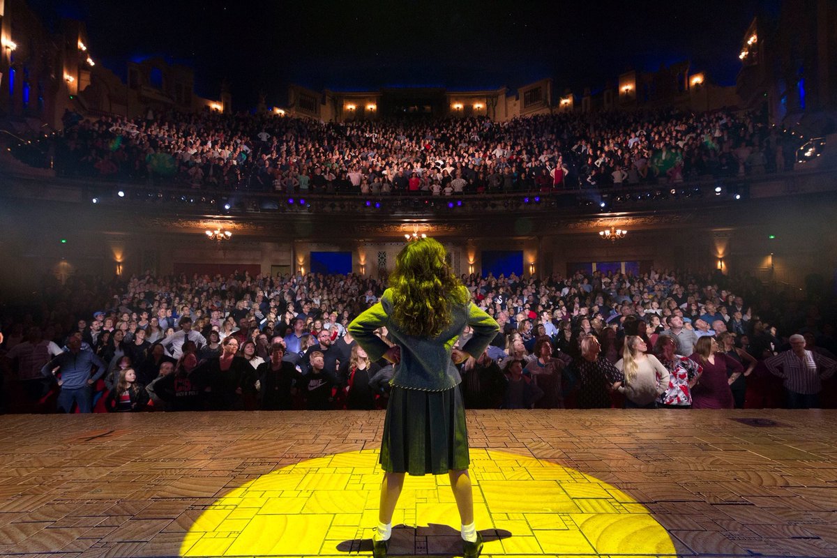 Can you see me 🙈. Go see this show!! #MatildainNZ <a href="/AucklandLive/">Auckland Live</a> <a href="/MatildaAUNZ/">Matilda The Musical</a> photo: Luke Foley-Martin