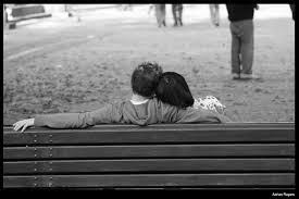 ولو همس العشاق بشوقهم، لَملؤا العالم ألماً لا ينتهي.