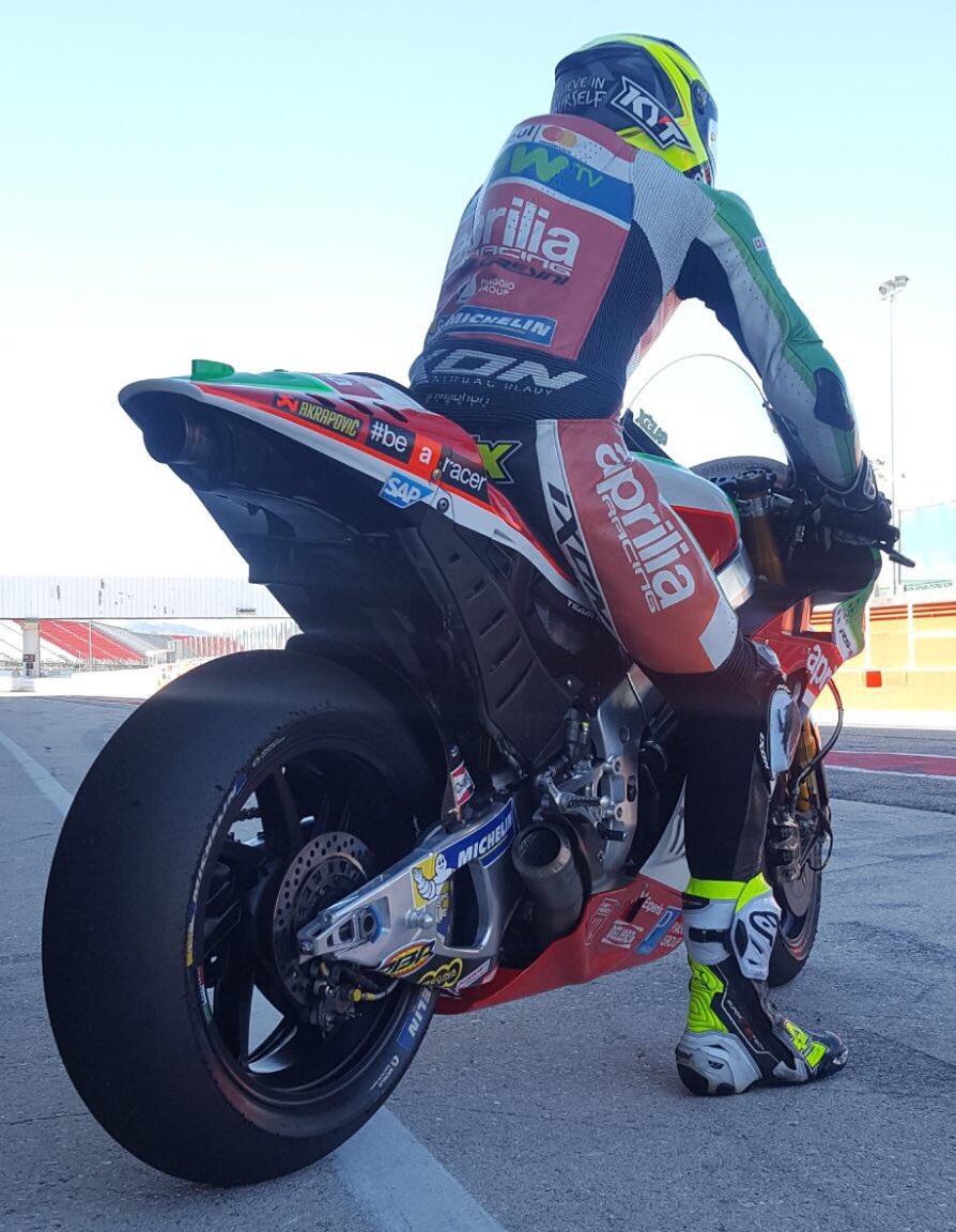 PlaymakerAG's tweet photo. Test day for @AleixEspargaro in Misano! / ¡Día de Test para @AleixEspargaro en Misano! #playmakerrider #playmakeragency #AE41 https://t.co/mwSbeiMfII