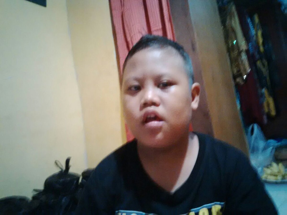 TMCPoldaMetro's tweet photo. Info anak hilang Bayu Muhammad Rizki. Melihat/menemukan mhn hub: @DinsosDKI1 telp: 112. https://t.co/2oq5JMxk1u