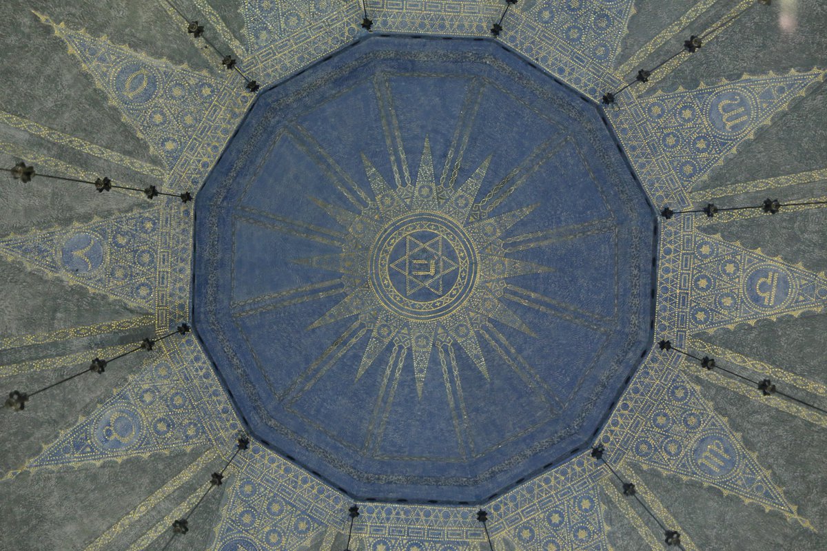 catharijne's tweet photo. Ontdek de verborgen schatten: koepel in de Synagoge Enschede. #grootstemuseum https://t.co/LYZrW9TGeg https://t.co/pq98siwgS6