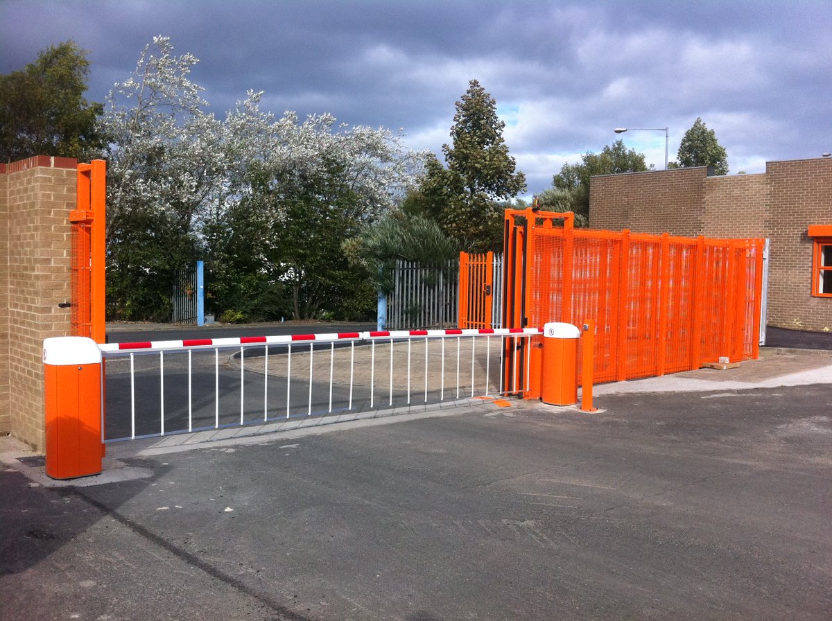 STANLEYSec_GB's tweet image. ARE YOUR BARRIERS &amp;amp; GATES COMPLIANT? #becompliant stay safe and keep compliant, Book your risk assessment visit today call 0161 406 3445.