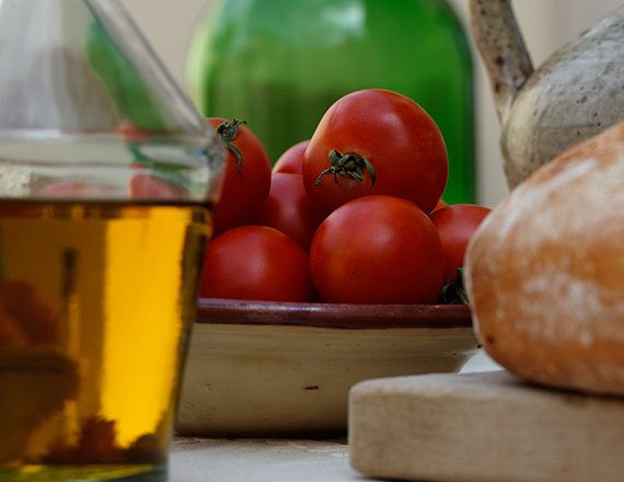 [#Slow_food] Tomata de penjar (hanging #tomatoes), traditional variety from Alacalá de Xivert (#Castellón).Taste it!
ow.ly/bf9r30exQxI