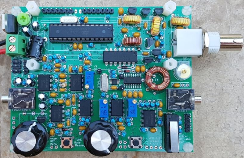 qrplabs's tweet photo. New 5W mono-band high-performance 5W CW transceiver kit, $49 see https://t.co/ILcSPoL0fQ with WSPR beacon, built-in align/test equipment https://t.co/mmHOrrUmxL