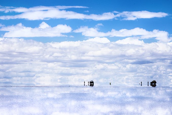 ウユニ塩湖の1日のtwitterイラスト検索結果