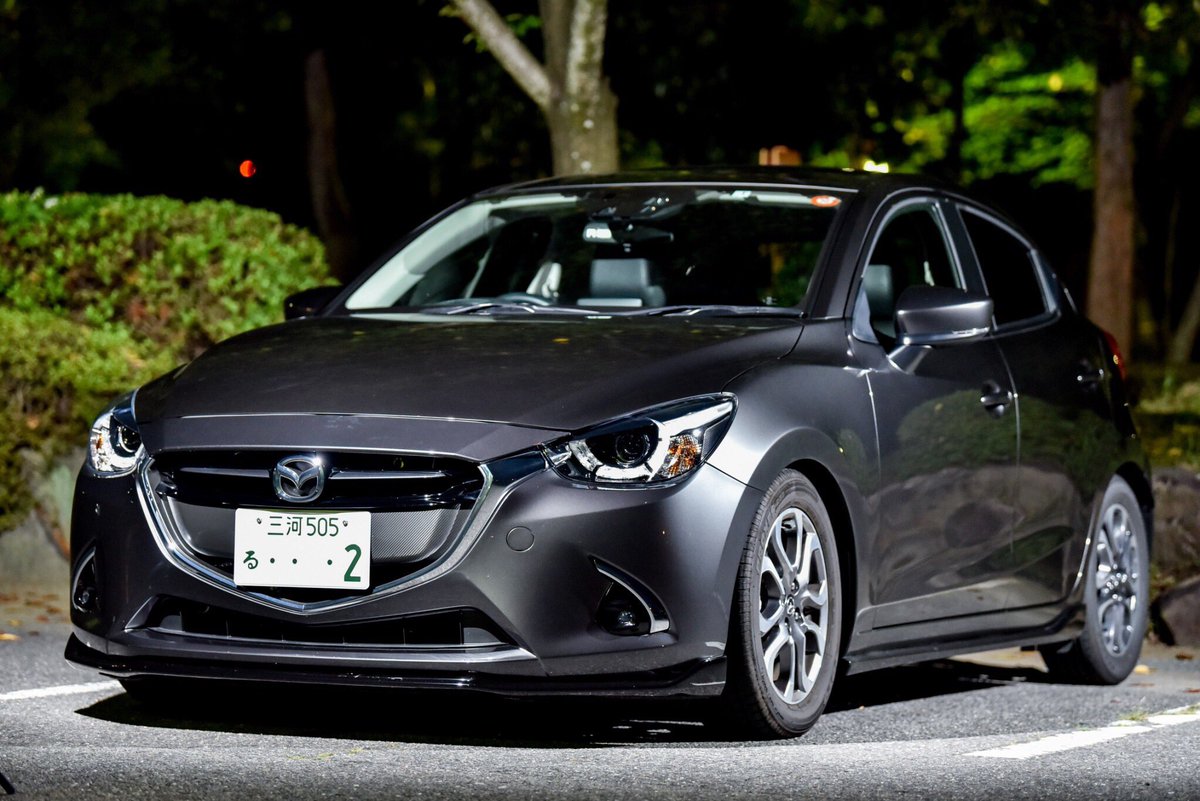 愛美 Twitterissa 固定用 Djデミオ Mazda2 車高調いれました T Co B8c6aufi Twitter