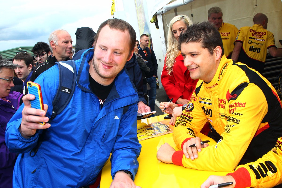 <a href="/ShreddedWheatUK/">Shredded Wheat UK&I</a> breakfast club IS BACK! Sunday <a href="/RockinghamUK/">Rockingham</a> 9.30-10am come &amp; join us for some free cereal &amp; shenanigans! #BTCC #shredded