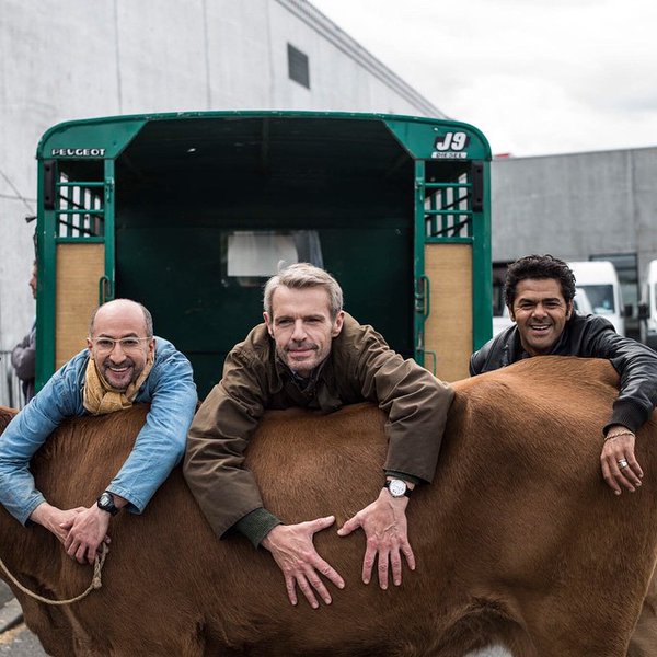 Les_Yvelines's tweet photo. 📽️ Rendez-vous ce soir, à #Boissets pour une nouvelle séance des Yvelines font leur cinéma, avec le film La Vache: https://t.co/eEHb7wKnjK 🐂 https://t.co/Nzy8q8OOFF