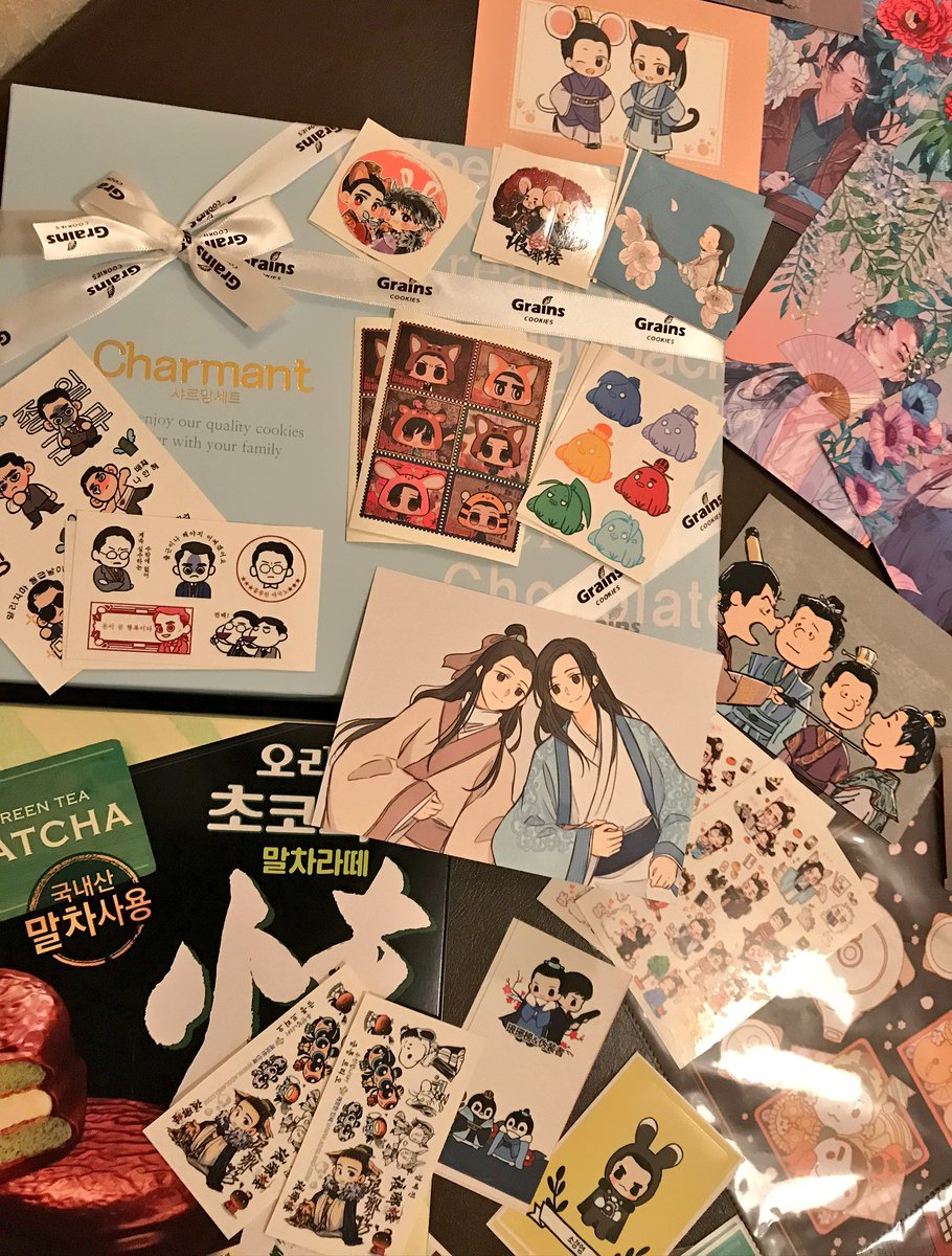 韓国のフォロワー様からプレゼントをいただきました😭

あまりにも可愛い物ばかりなので皆様と共有したく画像アップ致しました🤤目が幸せ…

韓国の琅琊榜同人イベントで販売されていた商品だそうです！
琅琊榜以外にも偽装者の作品も…😍

韓国の琅琊榜ファンの皆様本当に素晴らしいですね😭