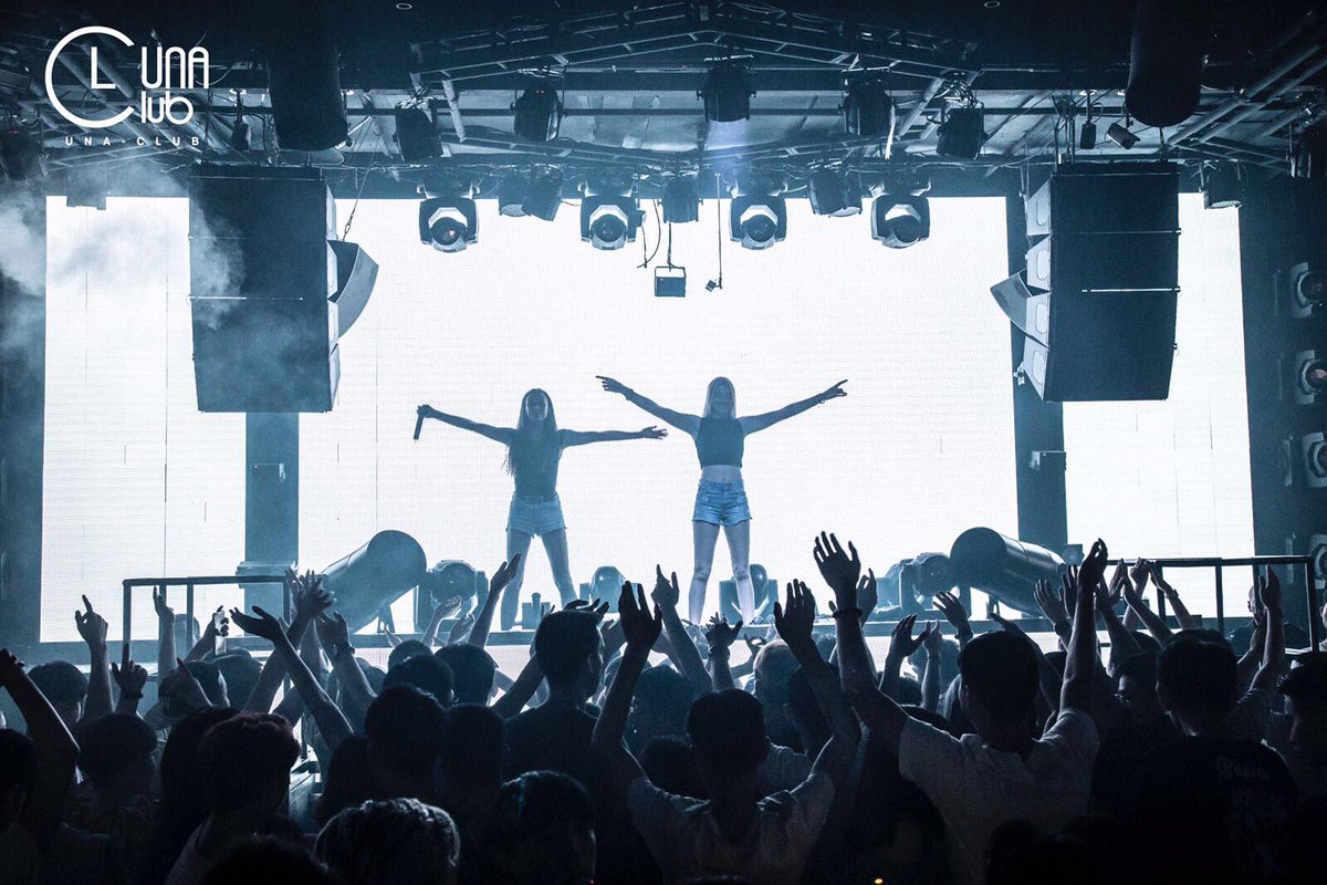 2_EMPRESS's tweet image. We end our China tour tonight in Fuzhou! Ready to rock the stage one more time 💪🏼💥😎🇨🇳