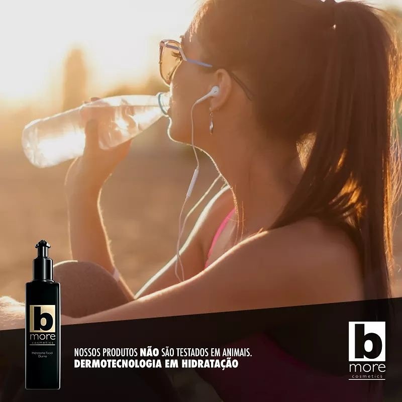 bmorecosmetics's tweet photo. Para quem acha que uma pele bem hidratada depende somente do uso de bons hidratantes, nós vamos explicar!
👉 https://t.co/cywuzoSxHU https://t.co/XkLuAjugHN