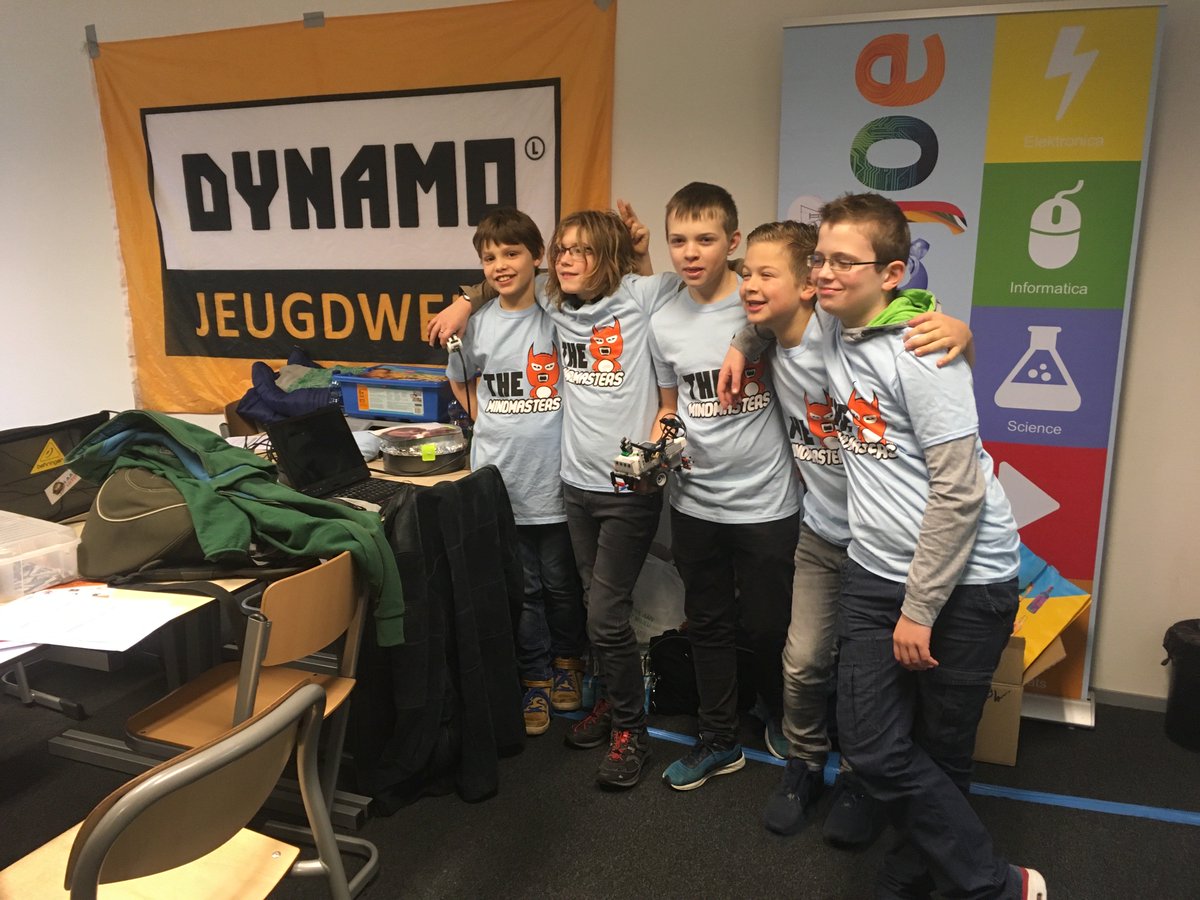 HackGlow tweet media