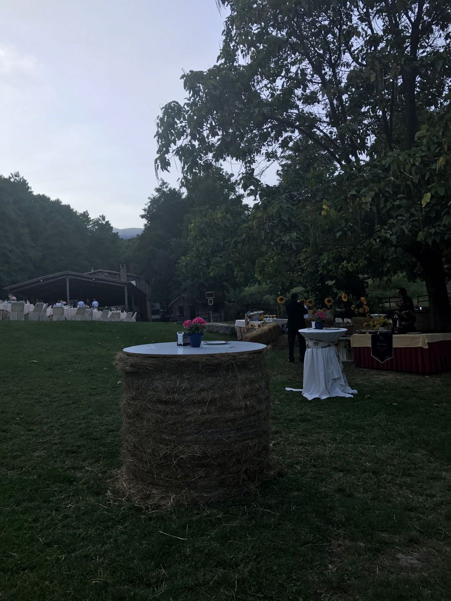 AmadisCatering's tweet photo. Nuevo catering al aire libre en un entorno natural fantástico. ¿Quieres celebrar tu evento así? ¡Llámanos y te contamos cómo! 925807600 https://t.co/6jV6G3H4Si