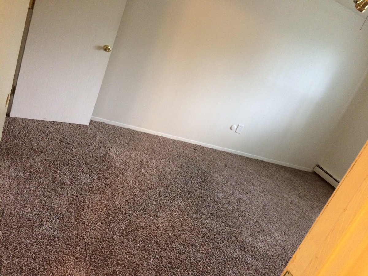 Dat_weird1's tweet image. 18 , Engaged &amp;amp; College #godisgood ❤️🙏🏾💛