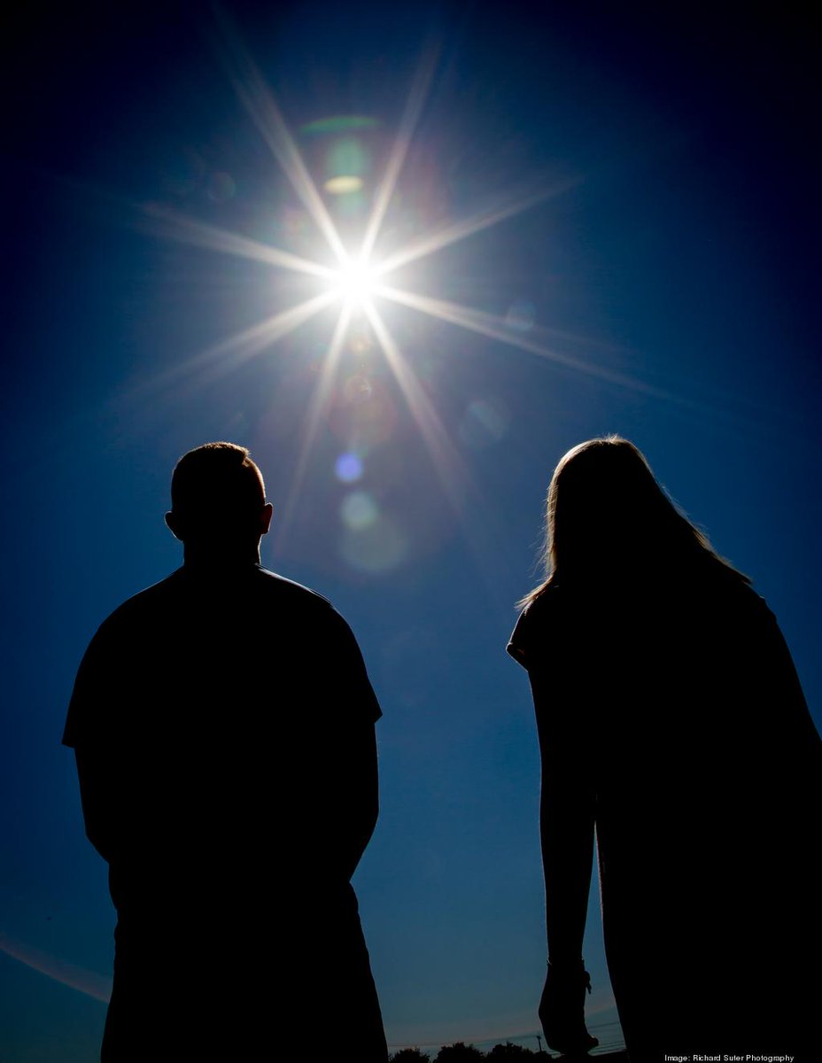 KCBizJournal's tweet photo. Is your workplace doing something special for the eclipse? Send us your photos: https://t.co/PQ1aZzRTFP #EclipseKC #KCbiz #Eclipse2017 https://t.co/5YEx3MZpWk