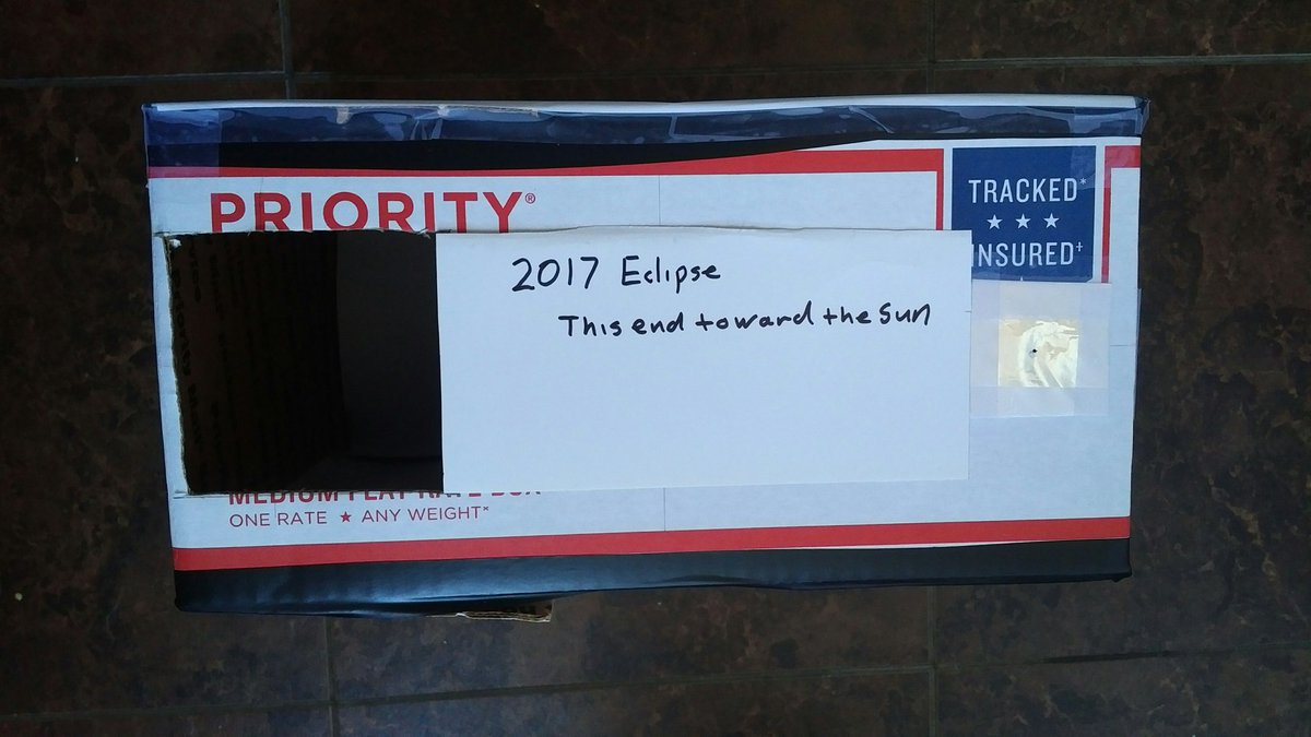 JohnReefer's tweet image. #SolarEclipse2017 #Eclipse2017 #noglasses #NYC #Harlem #DIY #pinholeviewer