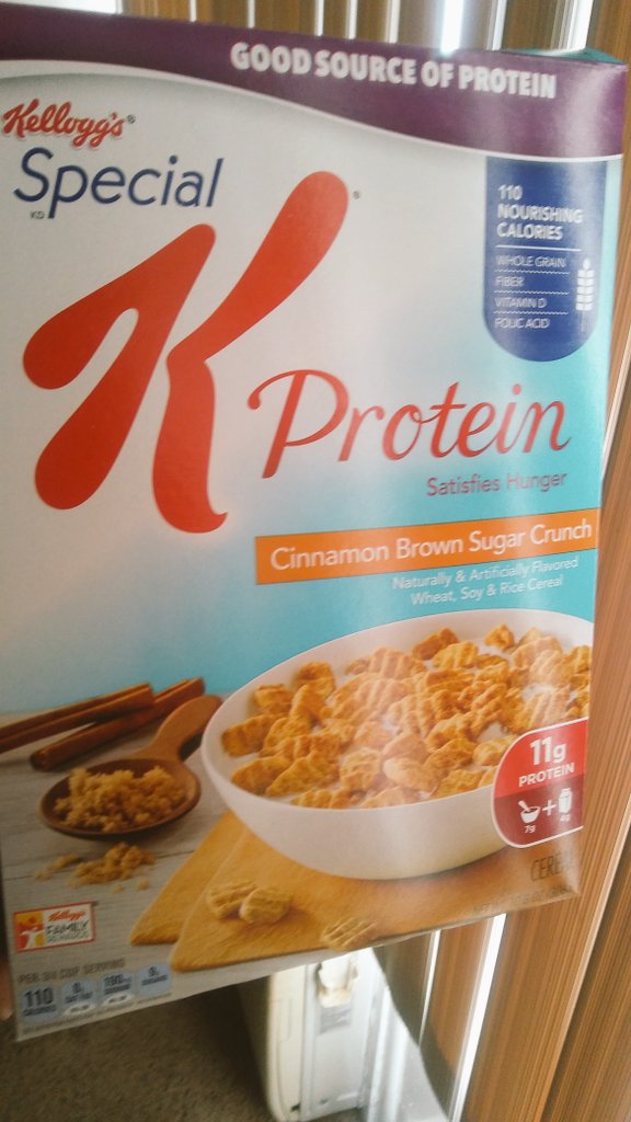 BlaqueIce1986's tweet photo. My fav cereal! They only have it in one store here! I always buy 2 boxes HELP! @MiSpecialK We need these in more stores I need more lol!😍🤗🙋🏾 https://t.co/tNg2QQuvzT