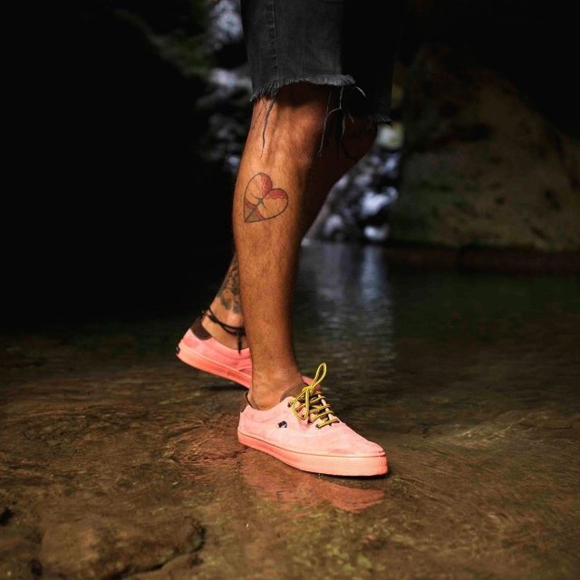 Oslo Vesubio. Not only for girls 🔥
Wednesday. 20:00h.
#flamingoslife #Govegan #nomatamosanimales #eco #crueltyfree