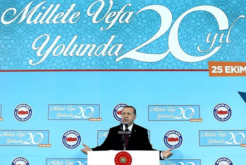 Memura zammı Milletin Adamı verecek.
#GözlerMilletinAdamında
#reis <a href="/tcbestepe/">T.C. Cumhurbaşkanlığı</a> @RT_Erdogan <a href="/_aliyalcin_/">Ali YALÇIN</a> <a href="/sukru_kolukisa/">Şükrü Kolukısa</a> <a href="/ilyaskaya16/">ilyas kaya</a>