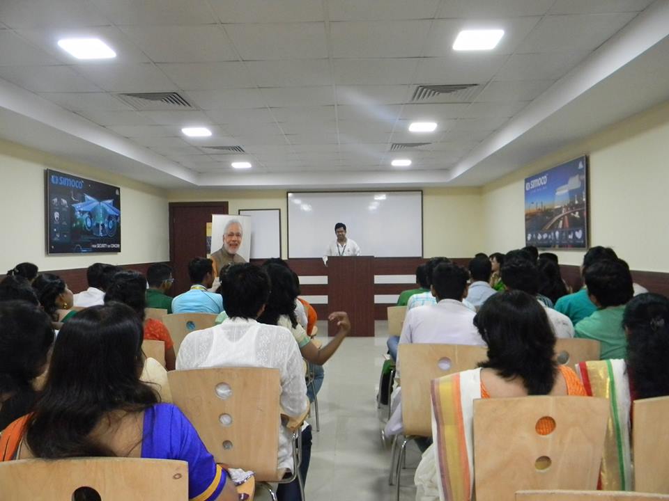 SIMOCO_EDU's tweet photo. Prize distribution &amp; Cultural program
#Independence day celebration #PMKVY
@RajivPratapRudy @MSDESkillIndia @NSDCINDIA @rsbiky https://t.co/UlD1733hje