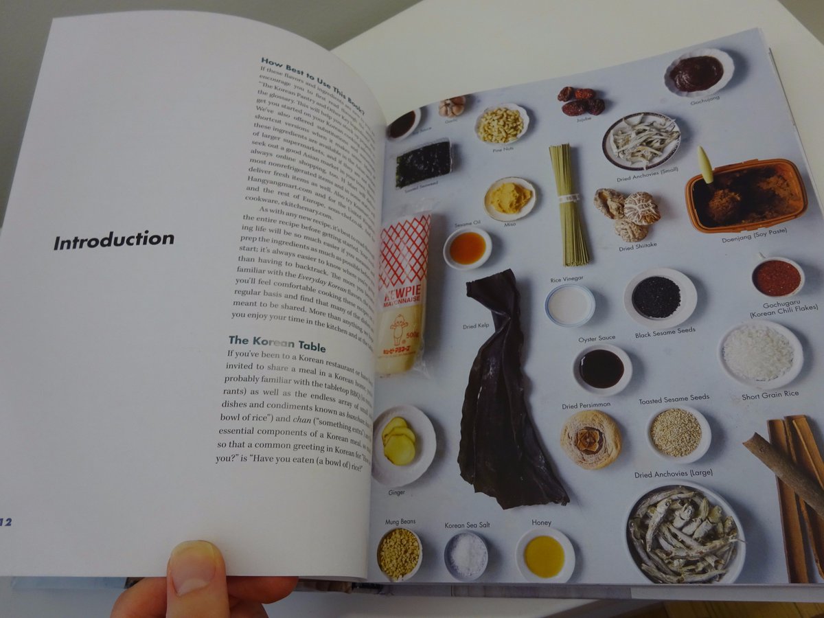 wwnortonUK's tweet photo. Spectacular looking #korean dishes in #EverydayKorean by @kimsunee &amp; @whatasmile which arrived today in the office!  https://t.co/KQbxgaMY02 https://t.co/LVtZ4ymZOu