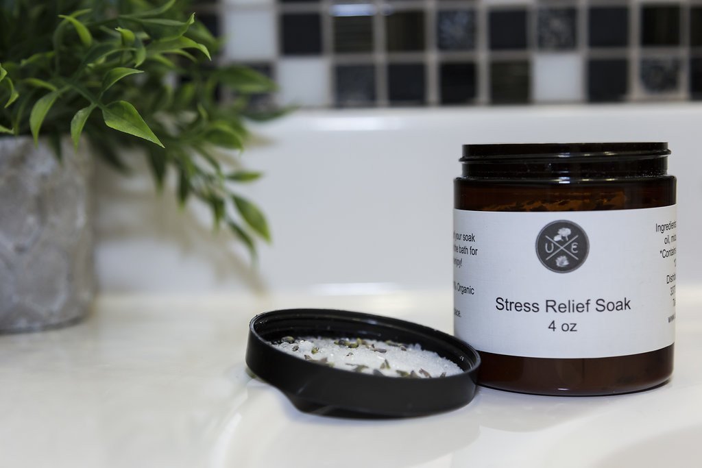 ExcursionUrban's tweet image. Get #10%OFF our #StressReliefBathSoak now through September 9th with code AHHH! Shop now: ow.ly/XiUf30ewj2p