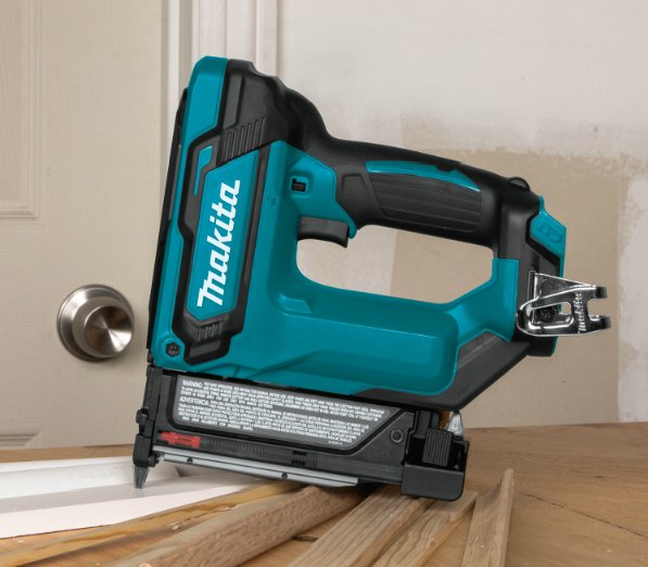 ProToolReviews's tweet photo. Makita 12V Max CXT Pin Nailer - https://t.co/TDlGZrgqIp #Makita #12VMax #PinNailer #Cordless https://t.co/Y7MmqKvCks