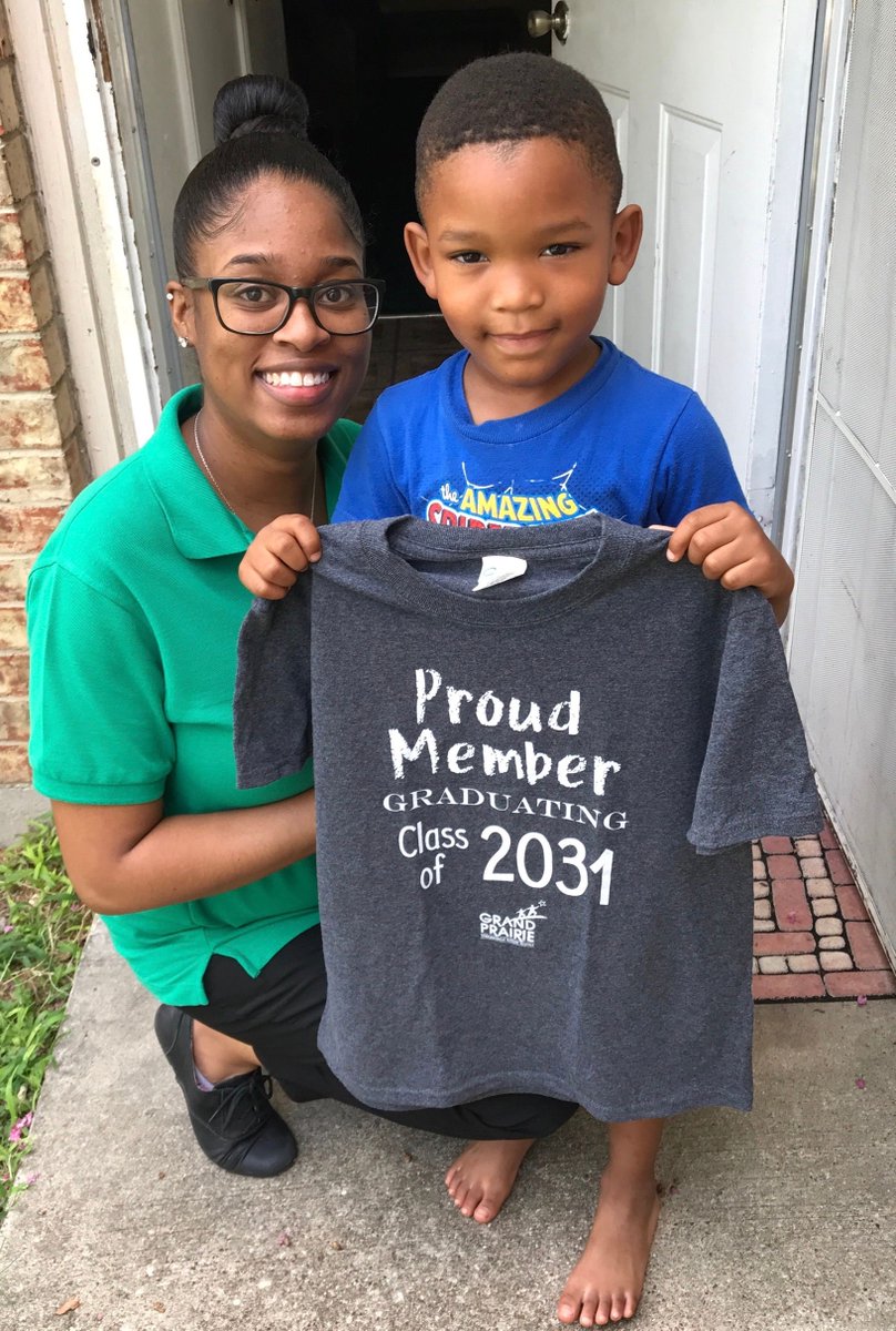gpisd_ef's tweet photo. Pre-K Students are ready for their first day of school with their new t-shirts from the Education Foundation! https://t.co/uH2JVYznQJ
