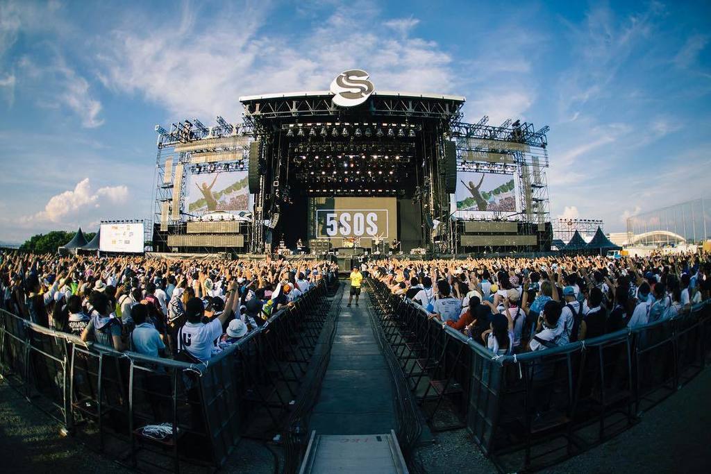 Luke5SOS's tweet image. This is all that matters ❤️☝️ 📸 @hoeg 
Thank you !!!