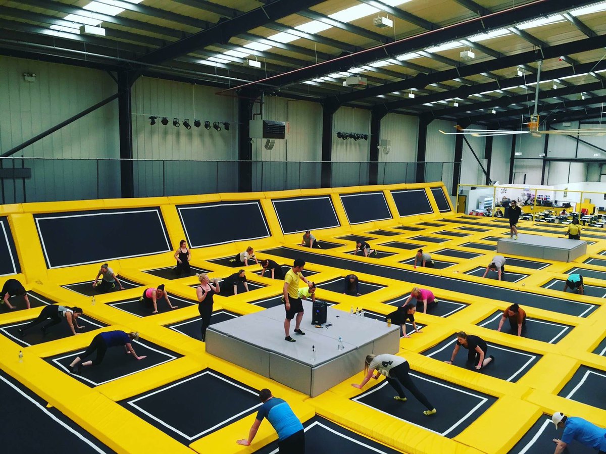 GoAirManchester's tweet photo. Fitness classes at 6 & 7pm tonight. Just £6 for 45 minutes.
#goairfit #trampolineexercise https://t.co/YeTu6TTwrL