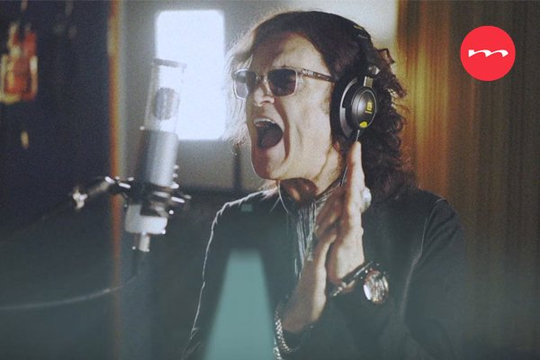 Happy birthday to The Voice of Rock, Mr ! 