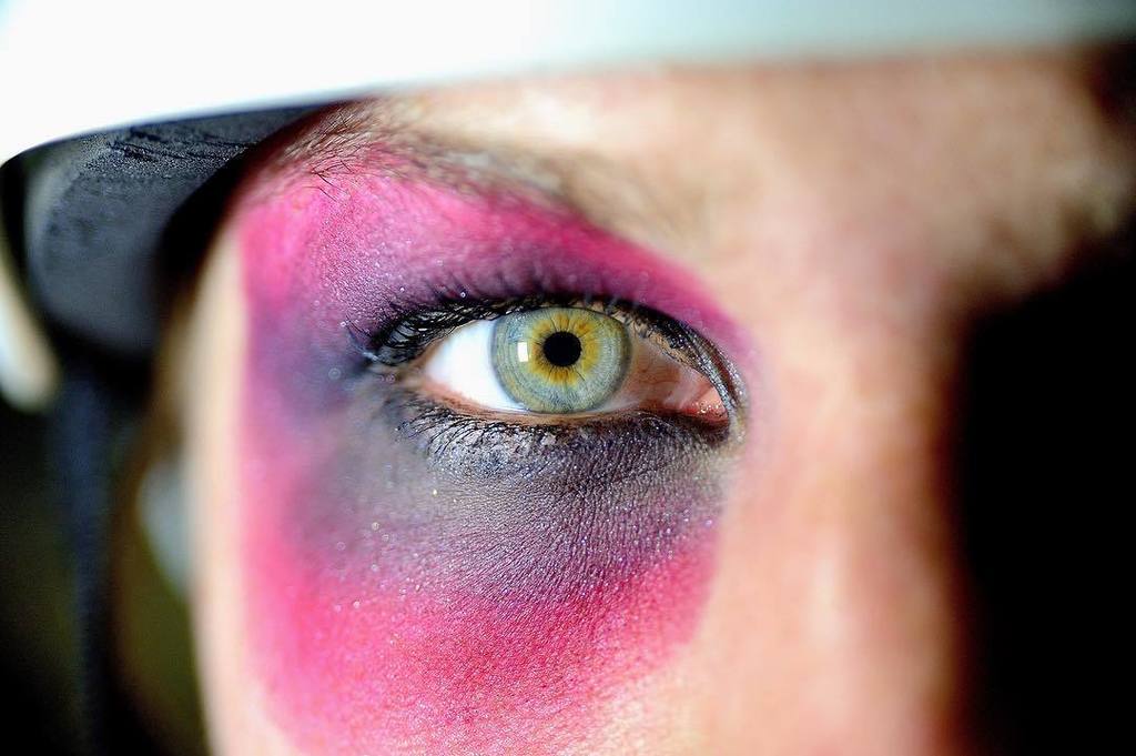 cincyrollergirl's tweet image. Watching the #solareclipse today? Sailor Scary reminds you not to stare directly at the 🌞! #scaryssafetytips #ecli… ift.tt/2vXxRiV