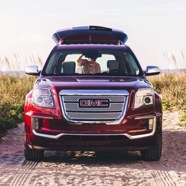 KellyBuickGMC1's tweet photo. Less Monday, more summer. Who’s with us? #DenaliLife https://t.co/szZ9VgU9HW