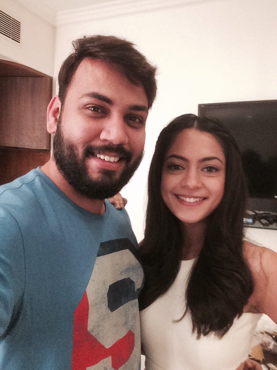 justscorpion's tweet photo. All smiles with this pretty, tiny beauty @anyasinghoff! Go nail it gal with @QaidiBand ❤ @AadarJain @yrf @yrftalent #debut https://t.co/DErkKzYWAS
