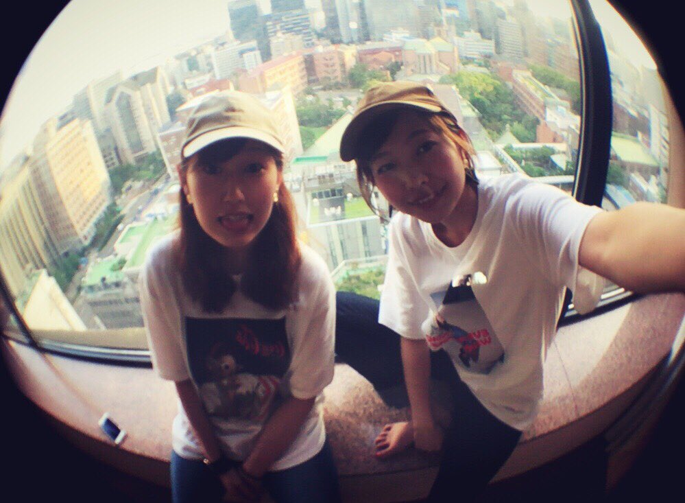 tvx59's tweet photo. 🇰🇷💛💙❤️💚 https://t.co/4WReOax8OP