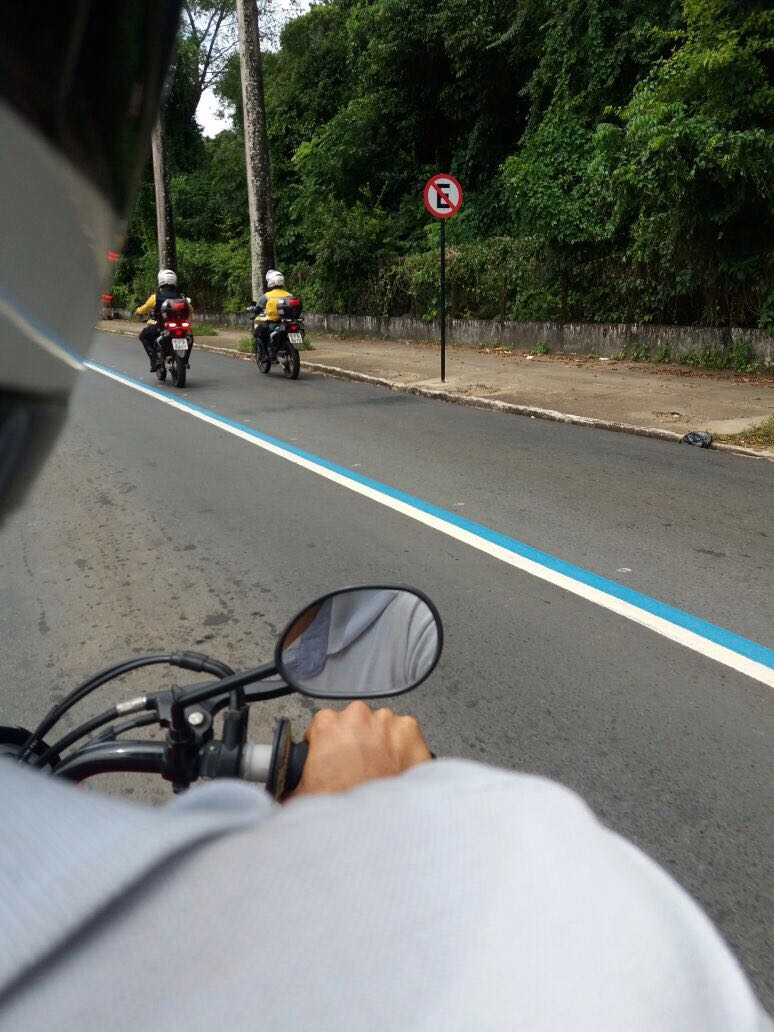 lippalbuquerque's tweet photo. Coisa bonita hein @semobjp cadê o exemplo???
Espero que tome atitude sobre isso e metam a caneta .#joaopessoa @semobjp #semobjp https://t.co/Z4H4yk62mg