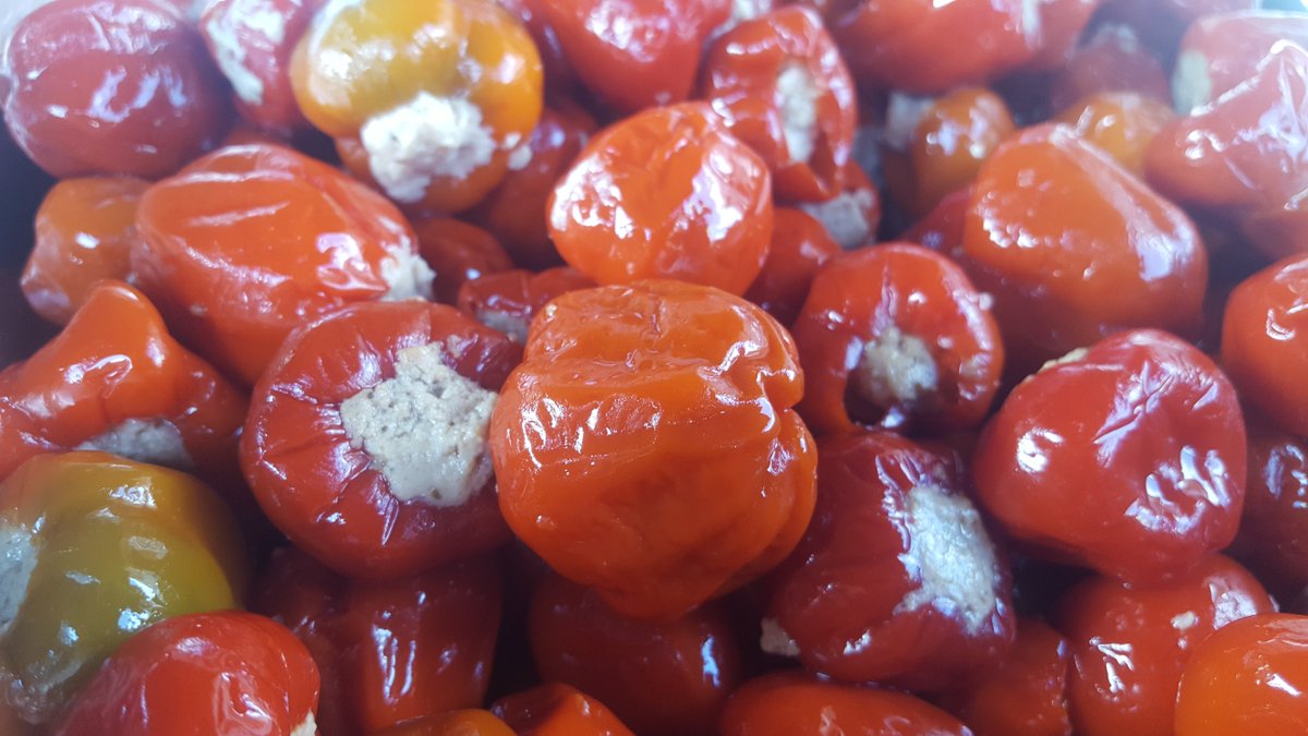 Not just olives! <a href="/zeytoonbar/">Olive&Co</a> have a whole range of fabulous Mediterranean fare ready for you at #Hampstead market. #food #london