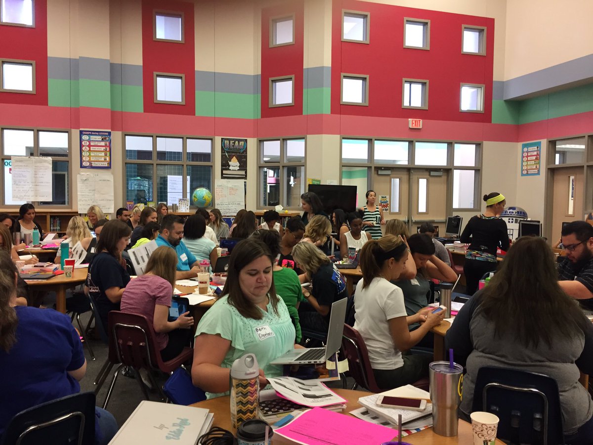 eyeonliteracy's tweet image. Great first day to meet staff and get started on an awesome school year! #mcwpln #mcwchallengeaccepted
