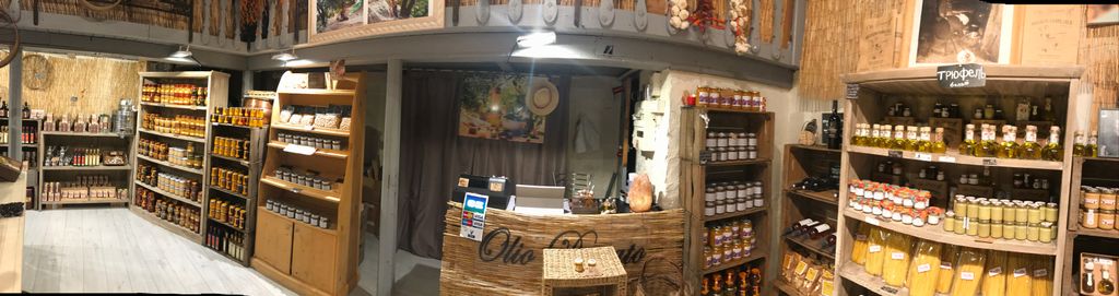 icilesartisans's tweet photo. Venez découvrir la boutique #OlioDonato au #coeur du #vieux-Nice au 5 rue de boucherie ou sur notre site #beeshary.com https://t.co/Mgkapw3e2Y