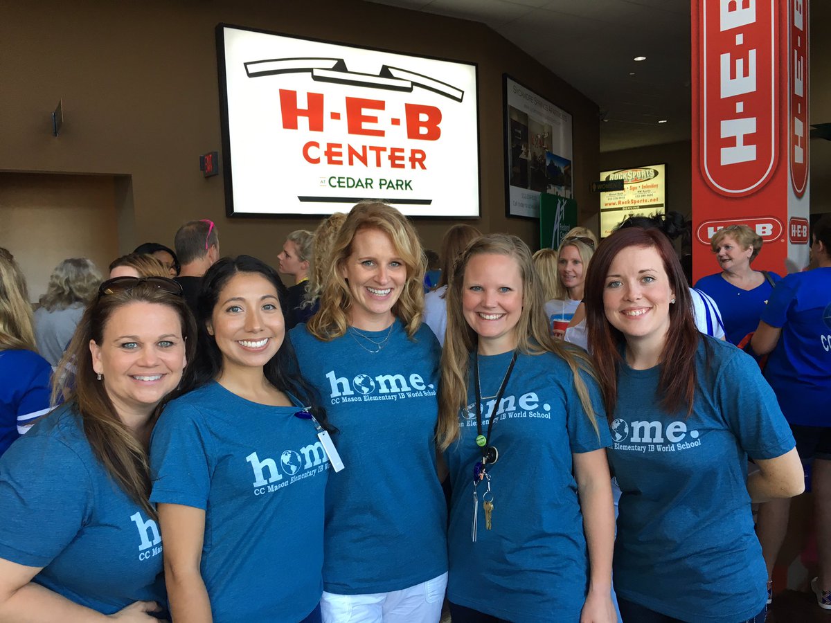 G5 represents at Convocation 2017 #1LISD #storyofmason