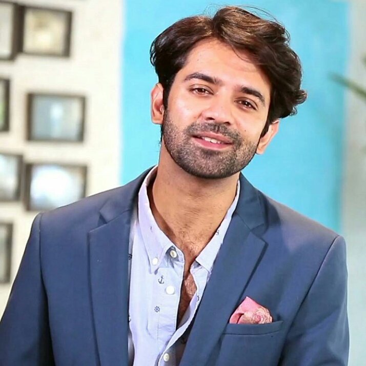 Happy birthday Barun Sobti 
Love you 