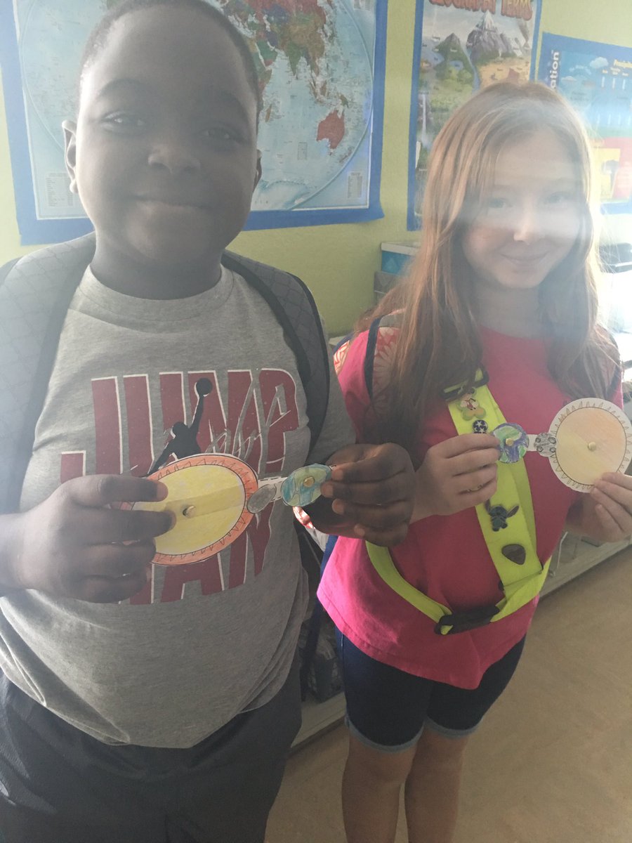 MrsQuadagnoTCS's tweet image. Creating #ScienceModels and diagrams to celebrate the #SolarEclipse! Thank you to @thatbaldchick for the SE template! #5thScience