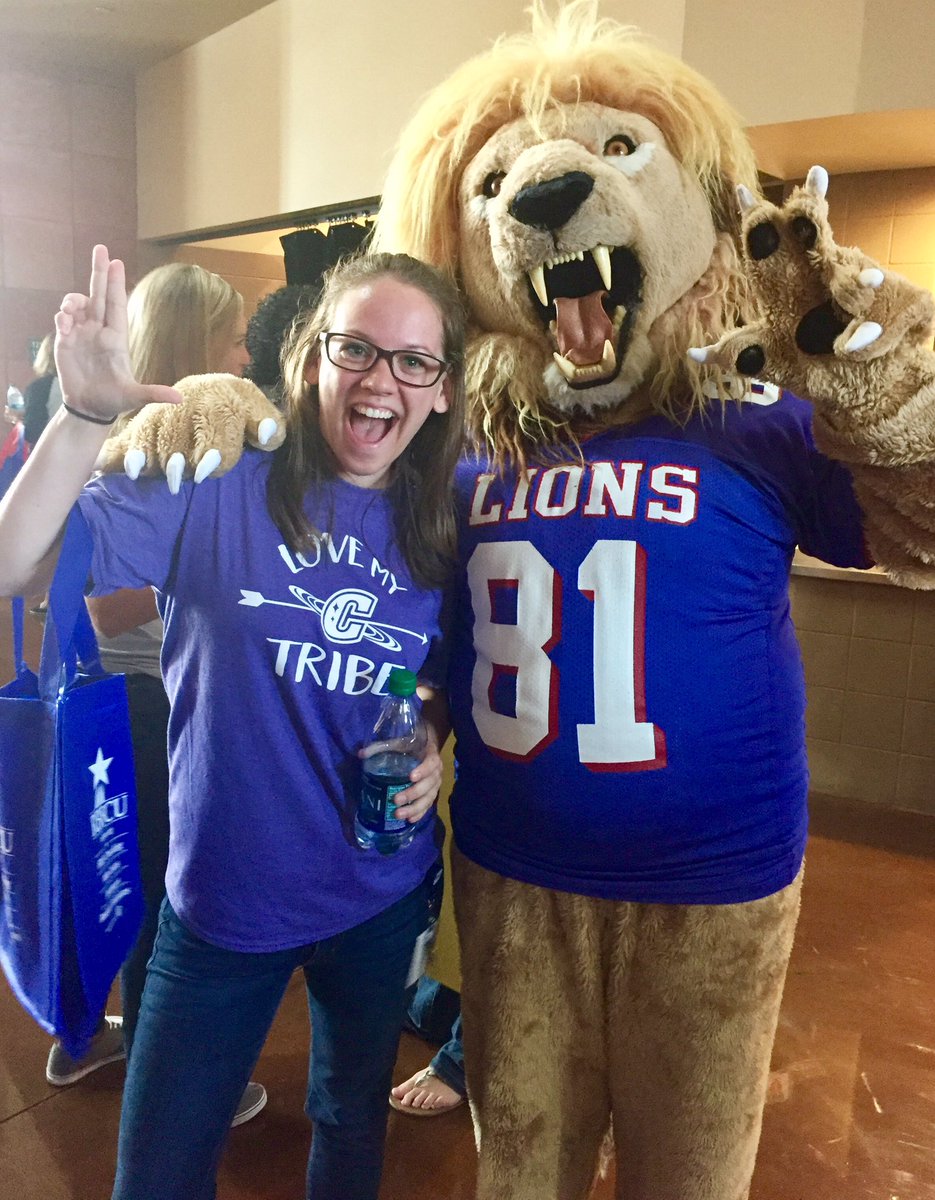 ChelseaTeaching's tweet photo. The student became the teacher. #1LISD https://t.co/HlXBl3KkNK