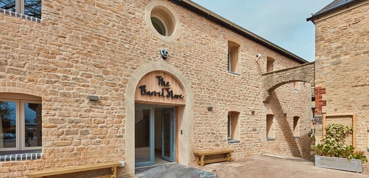 Looking for somewhere to stay during Stage 7 of <a href="/TourofBritain/">Lloyds Tour of Britain</a>? Try the bike-friendly Barrel Store in Cirencester socsi.in/6GwaN