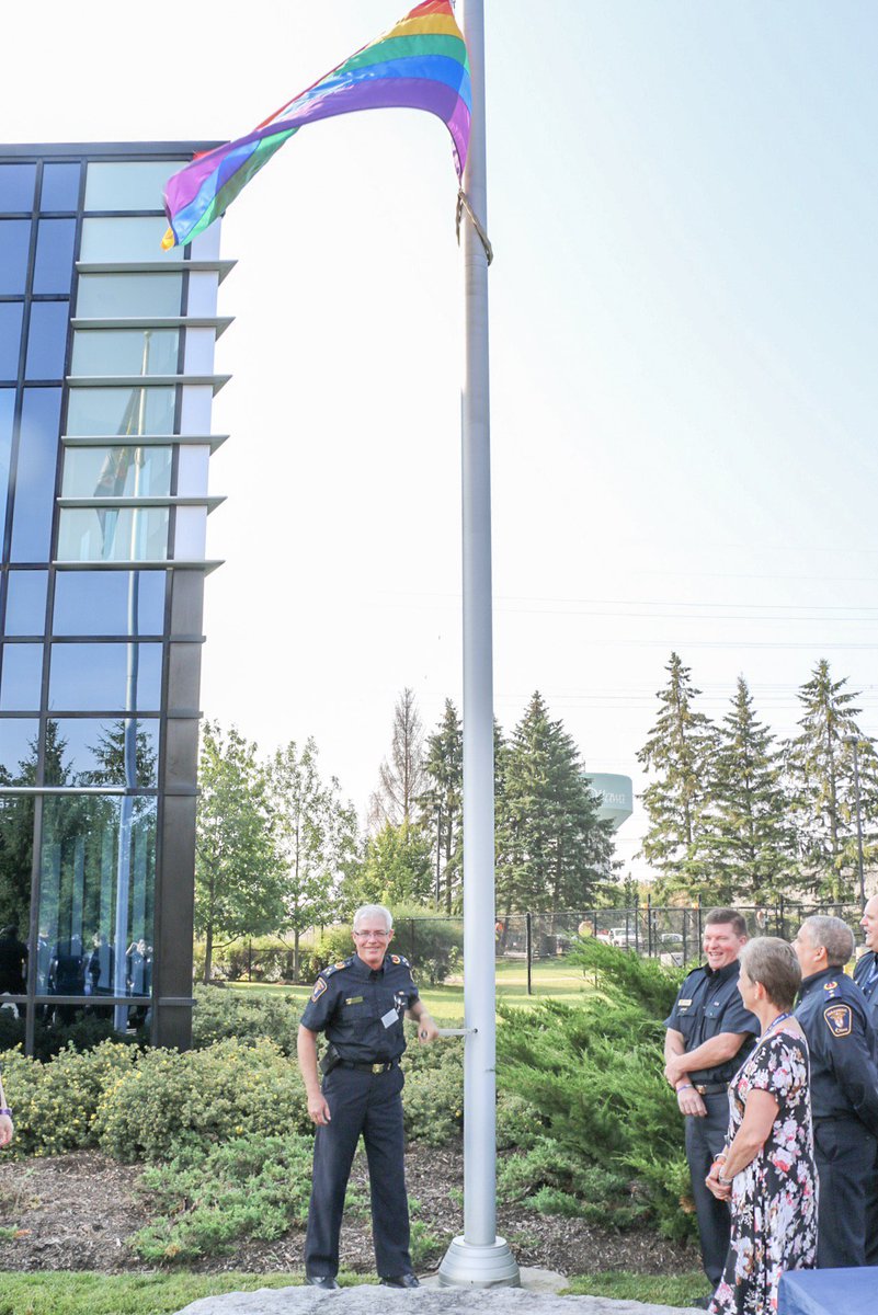 Ottawa Paramedic Svc | Service paramédic d'Ottawa tweet media