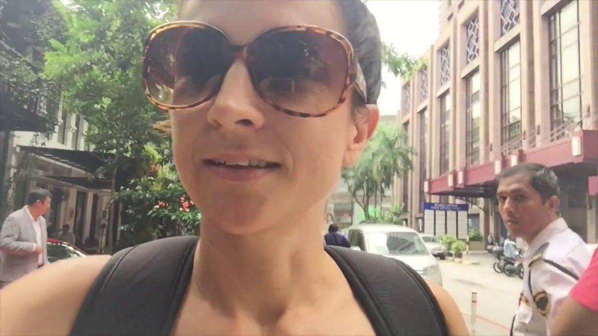 Wandering around Kuala Lumpur in search of fast WiFi and good vibes, before the work day kicks off! #digitalnomad buff.ly/2vRUczD