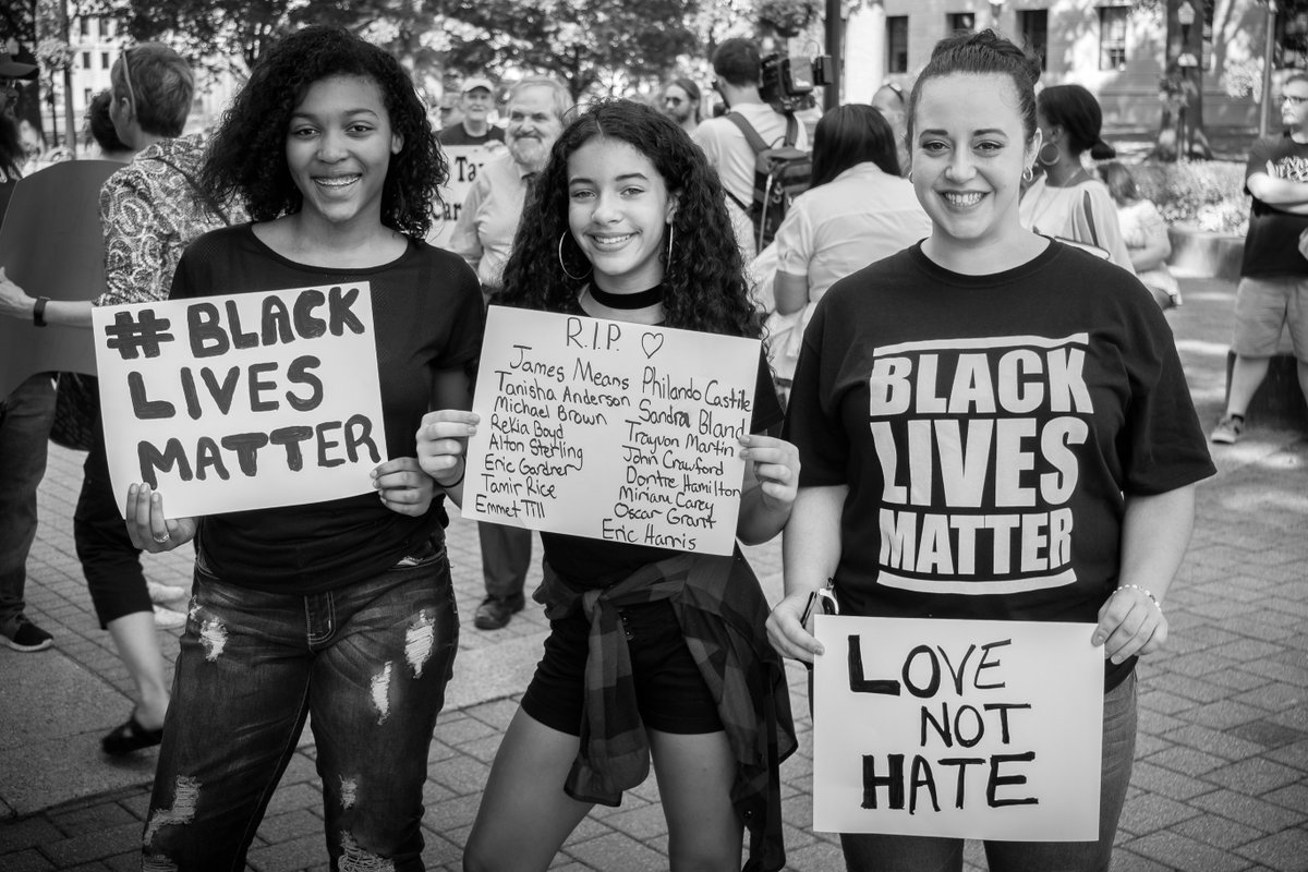 500 people came to the WV state capitol to say loud and clear,  #BlackLivesMatter in WV (facebook.com/pg/fightingfox… for full album)